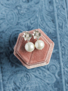 Classic Pearl Silver Floret Earrings